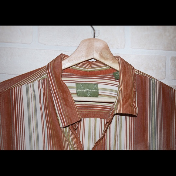 Gently Used Tommy Bahama Silk Shirt - Picture 2 of 3